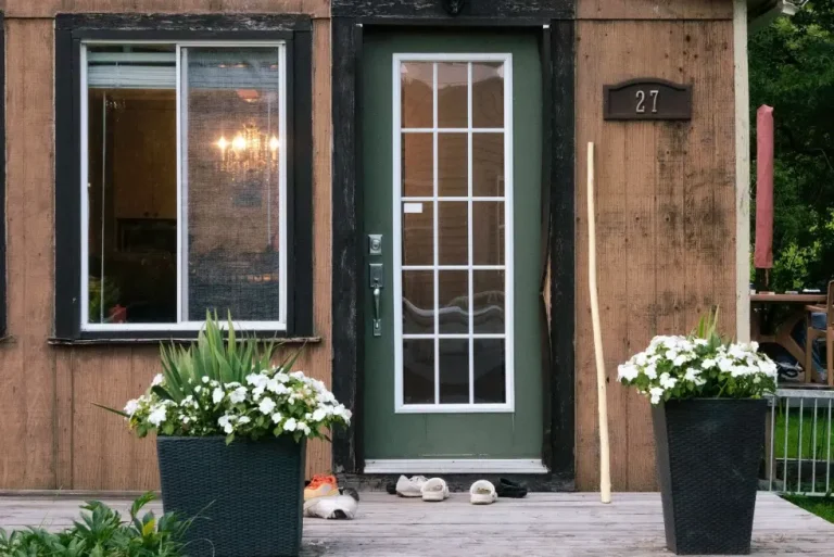 uPVC door won't open – front door and window of a house in Bournemouth, what to do next when the door is jammed or locked, Locksmith Bournemouth guide
